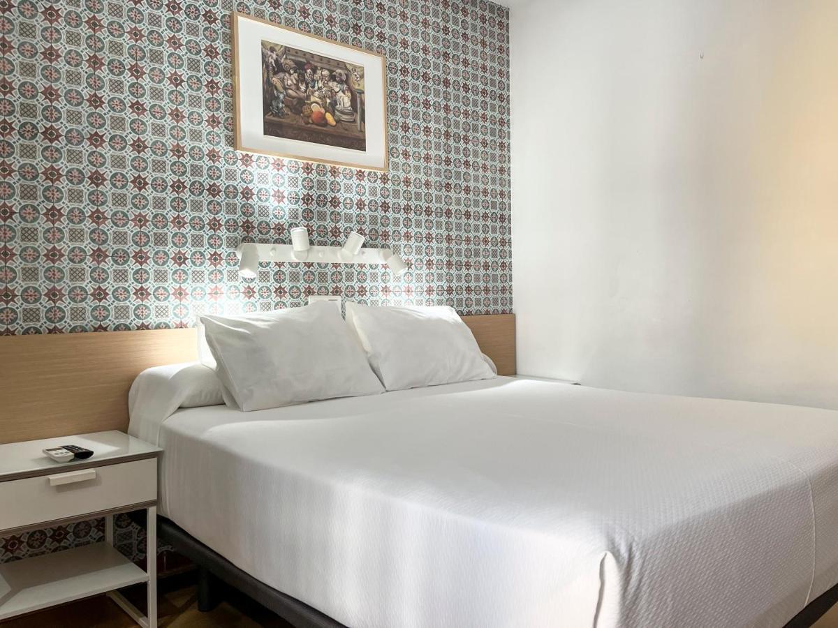 Beatriz Charming Hostal Torremolinos Exterior foto